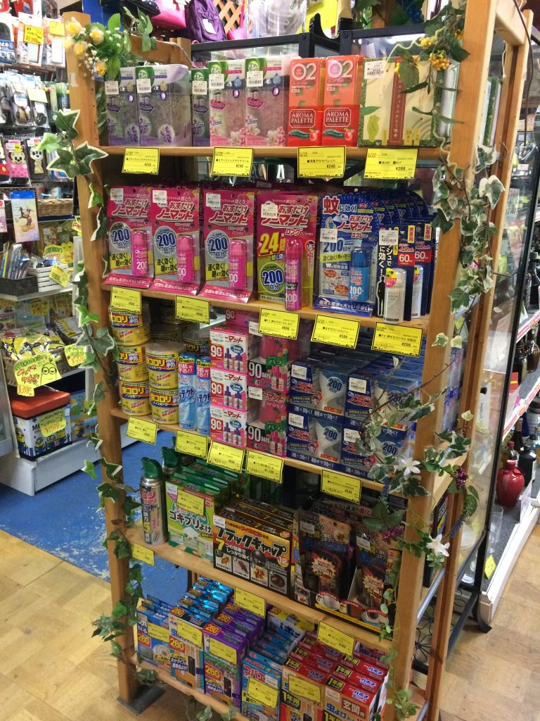 季節商品大量陳列中♫夏を先取りしたければジャングルジャングル深井店 
