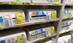 エアコン大量販売中です！【リユースのサカイ柏店】